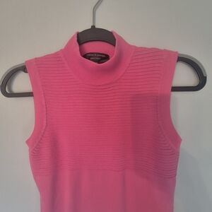 Cable & Gauge Pink Ribbed Knit Top